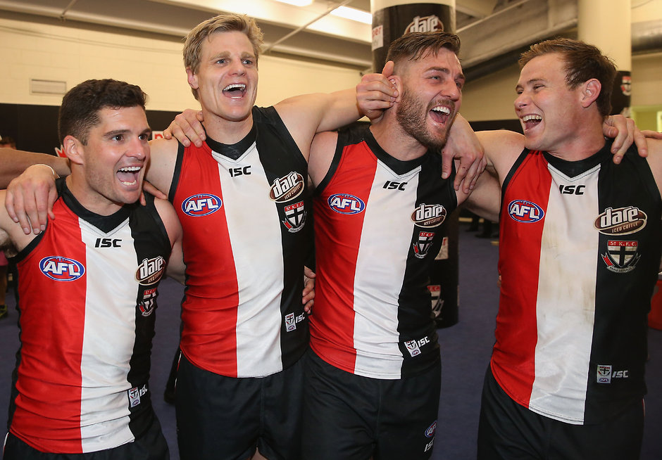 AFL 2016 Rd 23 - St Kilda v Brisbane MELBOURNE, AUSTRALIA - AUGUST 28: St Kilda players celebrate winning the 2016 AFL Round 23 match between the St Kilda Saints and the Brisbane Lions at Etihad Stadium on August 28, 2016 in Melbourne, Australia. (Photo by Sean Garnsworthy/AFL Media)